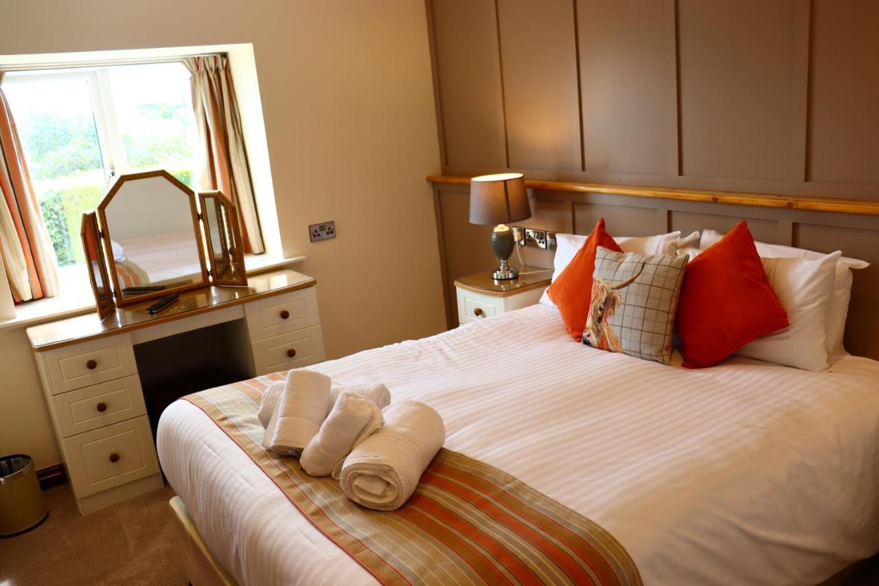 Lion Hotel & Studio Apartments Criccieth Εξωτερικό φωτογραφία