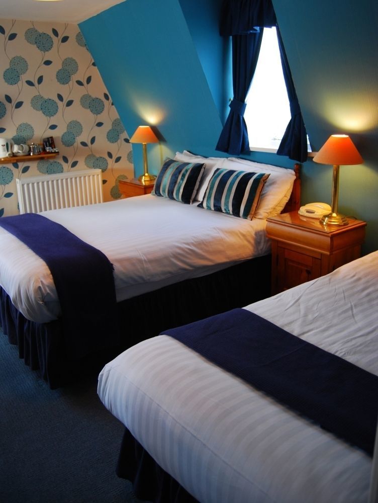 Lion Hotel & Studio Apartments Criccieth Εξωτερικό φωτογραφία