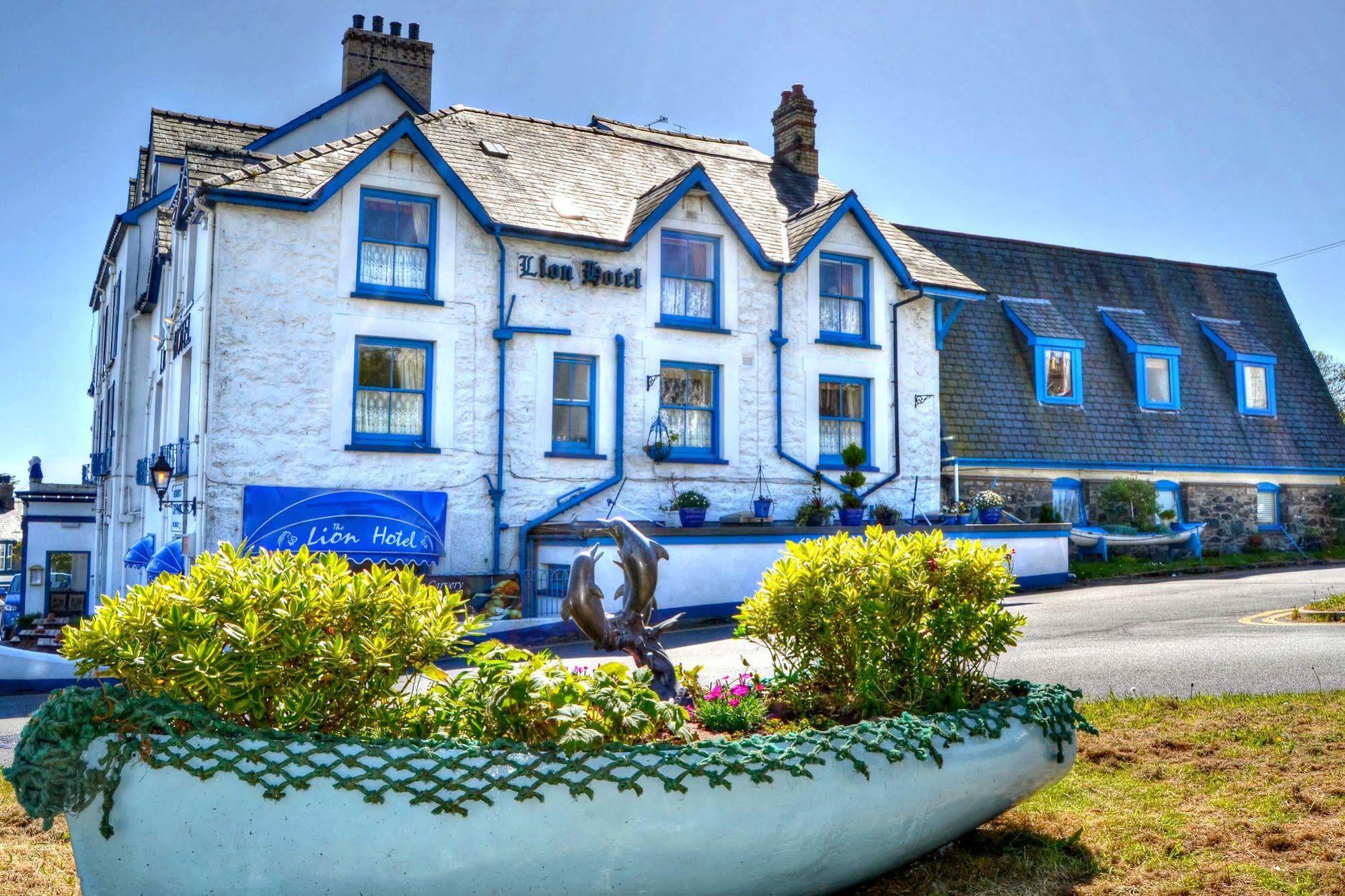 Lion Hotel & Studio Apartments Criccieth Εξωτερικό φωτογραφία